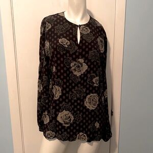 Stunning Blue Floral Silk Blouse ft a Key Hole Design